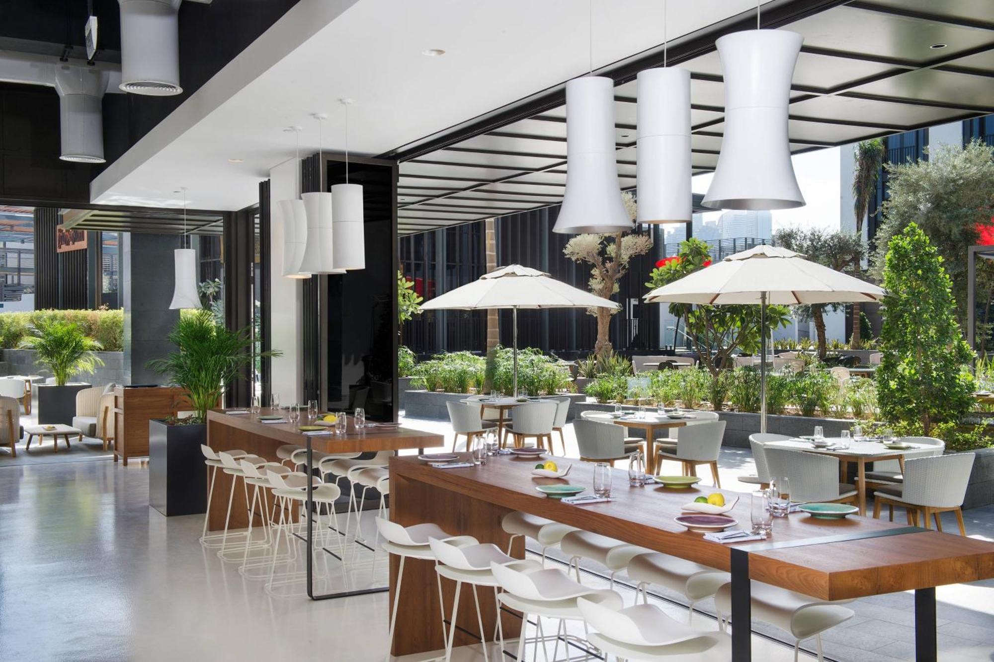 La Ville Hotel & Suites City Walk Dubai, Autograph Collection Eksteriør billede The restaurant