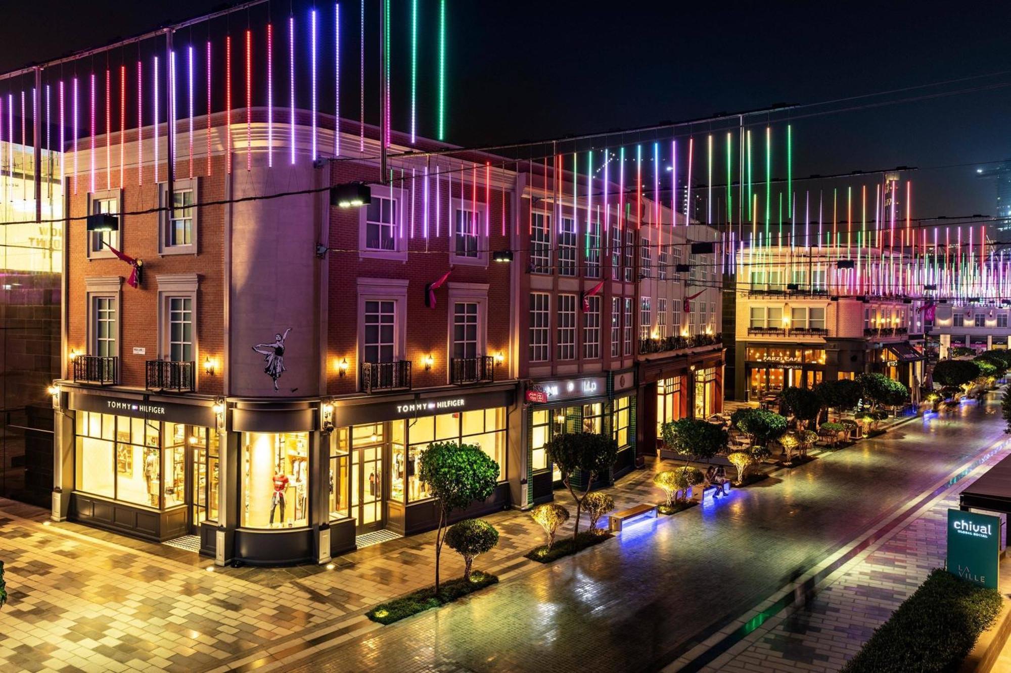 La Ville Hotel & Suites City Walk Dubai, Autograph Collection Eksteriør billede The Village Outlet