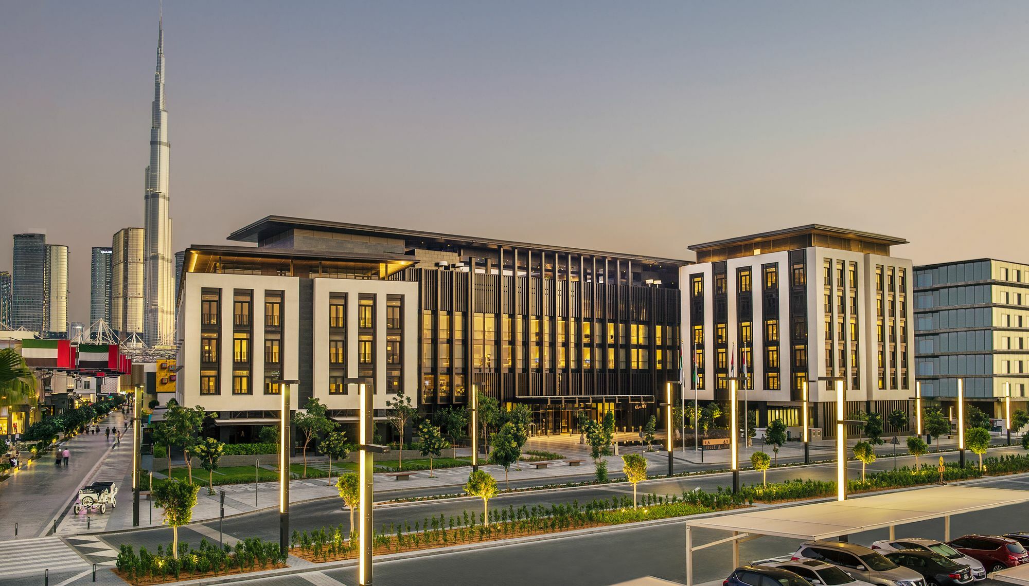 La Ville Hotel & Suites City Walk Dubai, Autograph Collection Eksteriør billede Dubai International Academy